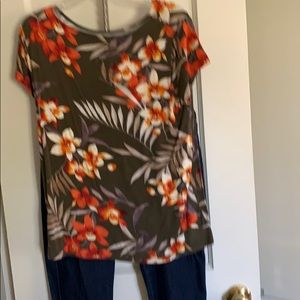 Jeans capri multi colored shirt set